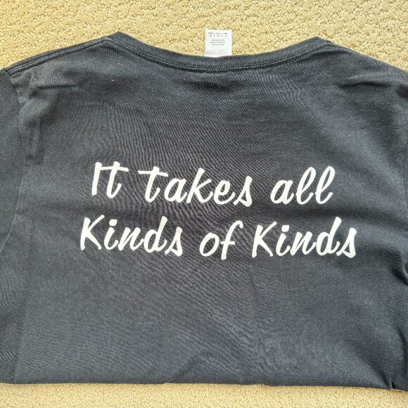 Miranda Lambert Black V-Neck T-shirt Living Like Hippies Size Medium - Picture 2 of 2